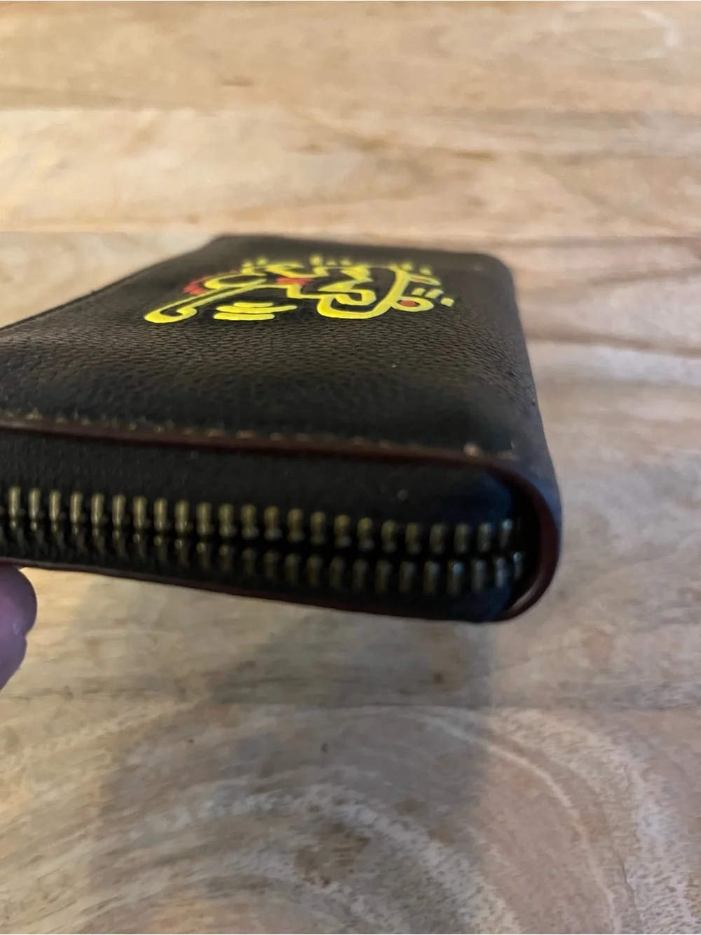 Coach x Keith Haring Boarding Man Long Zip wallet F87107 Black Outlet - Picture 8 of 9